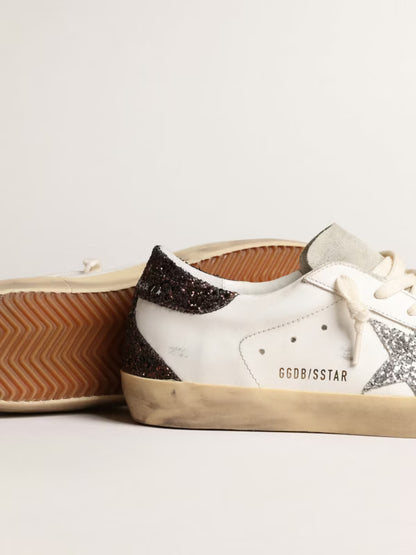 GGDB - Super-Star avec étoile en cuir nude et talon en paillettes dorées